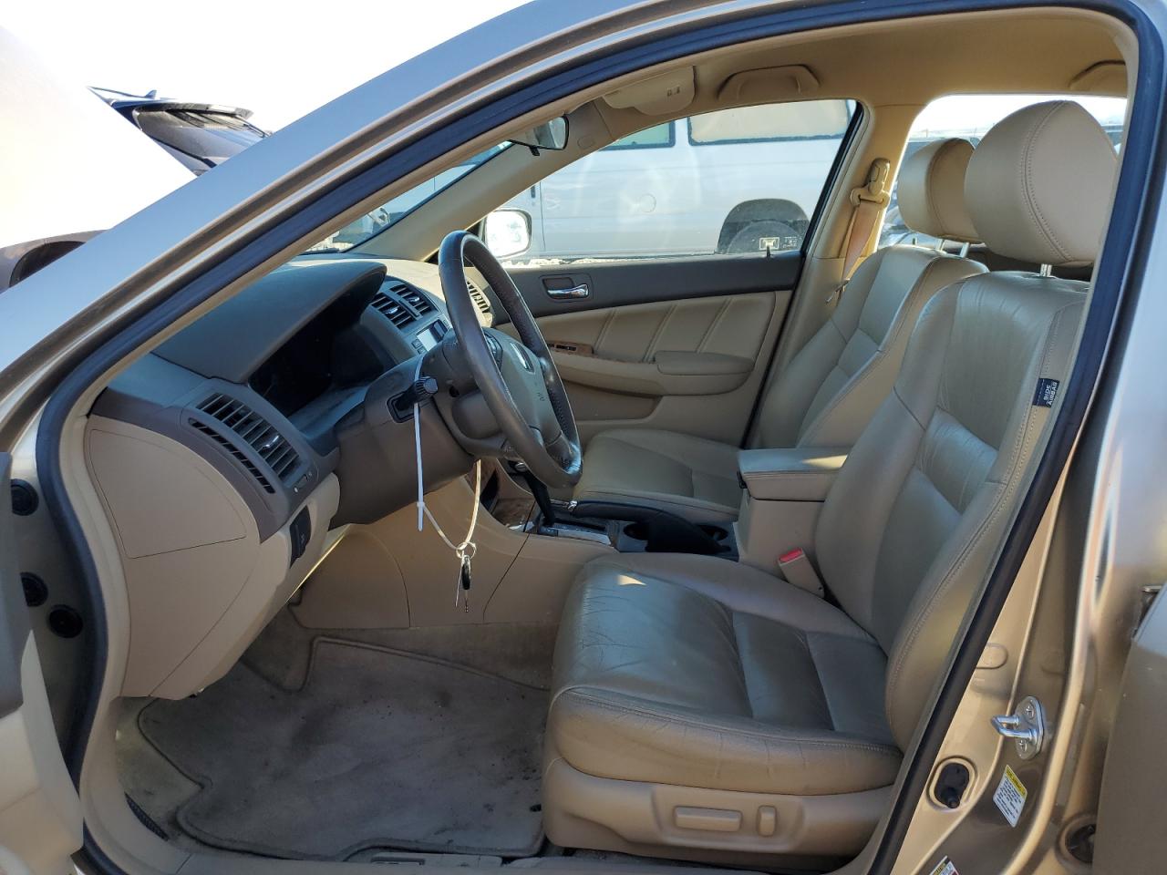 2005 Honda Accord - Image 7