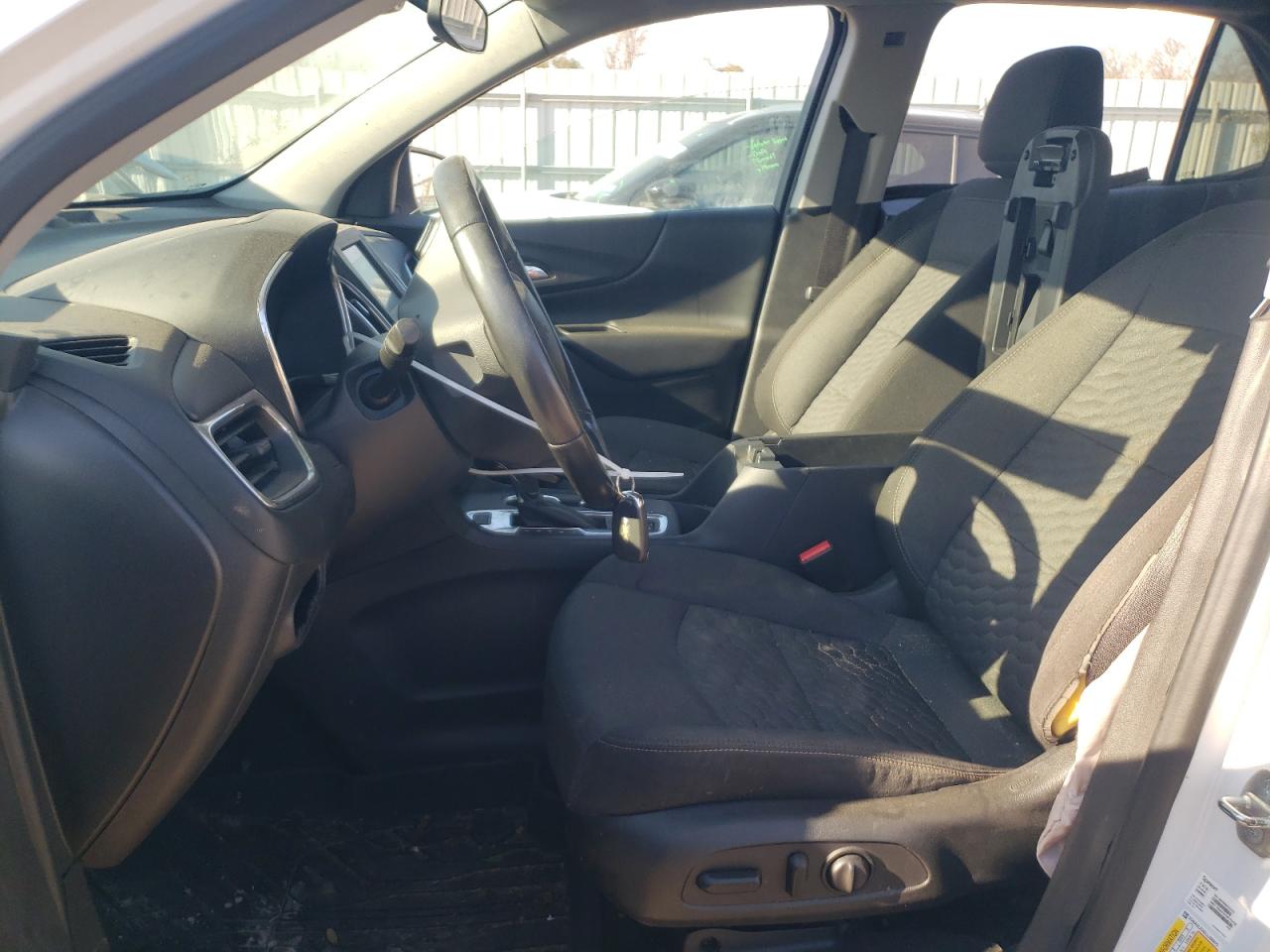 2020 Chevrolet Equinox - Image 7