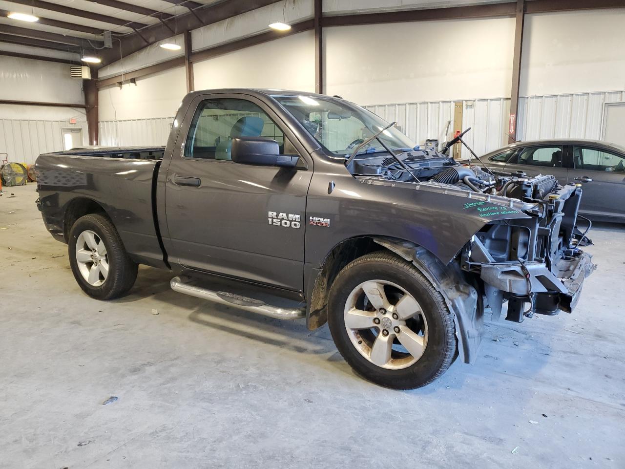 2014 RAM 1500 - Image 4