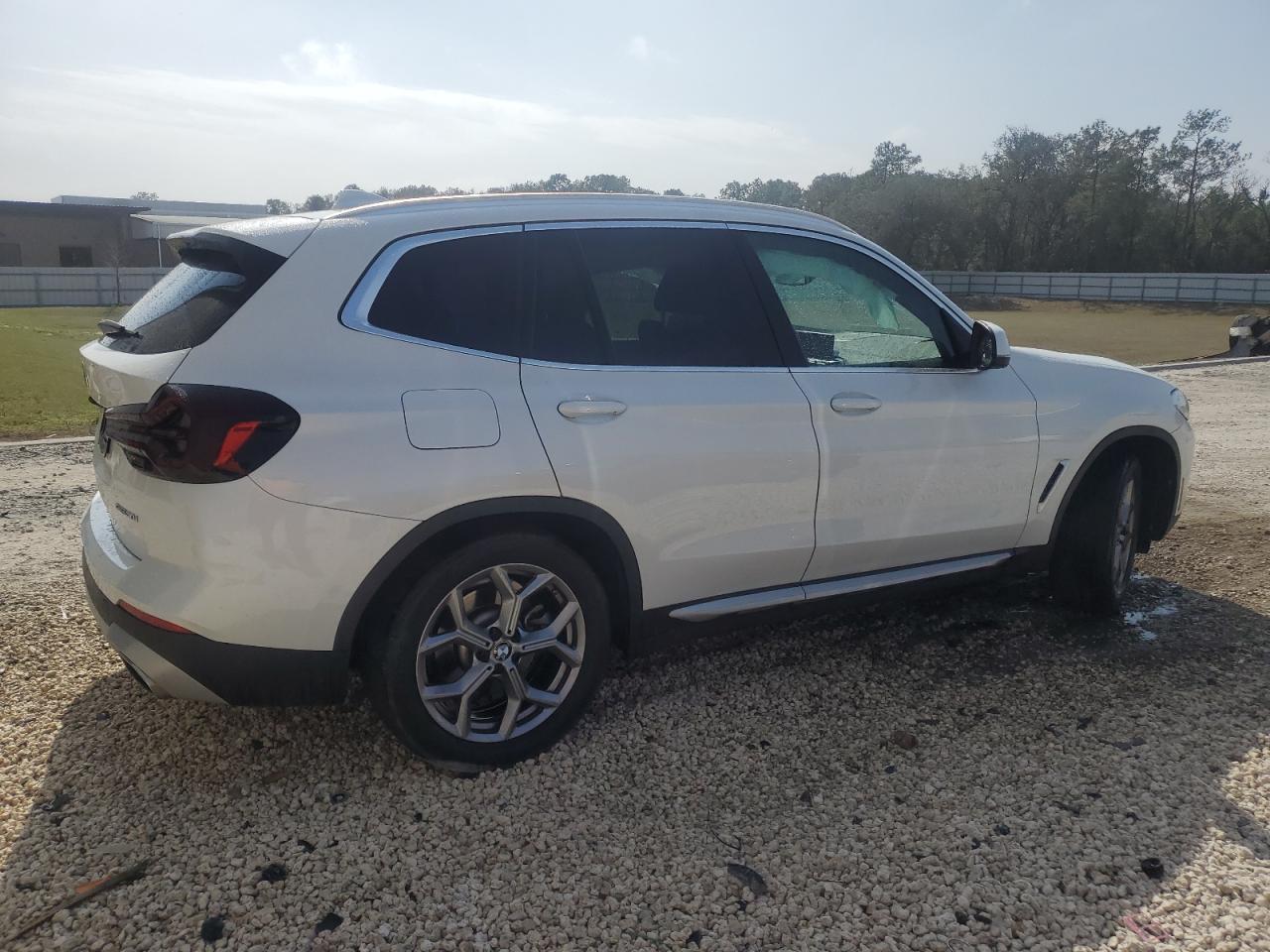 2024 BMW X3 - Image 3