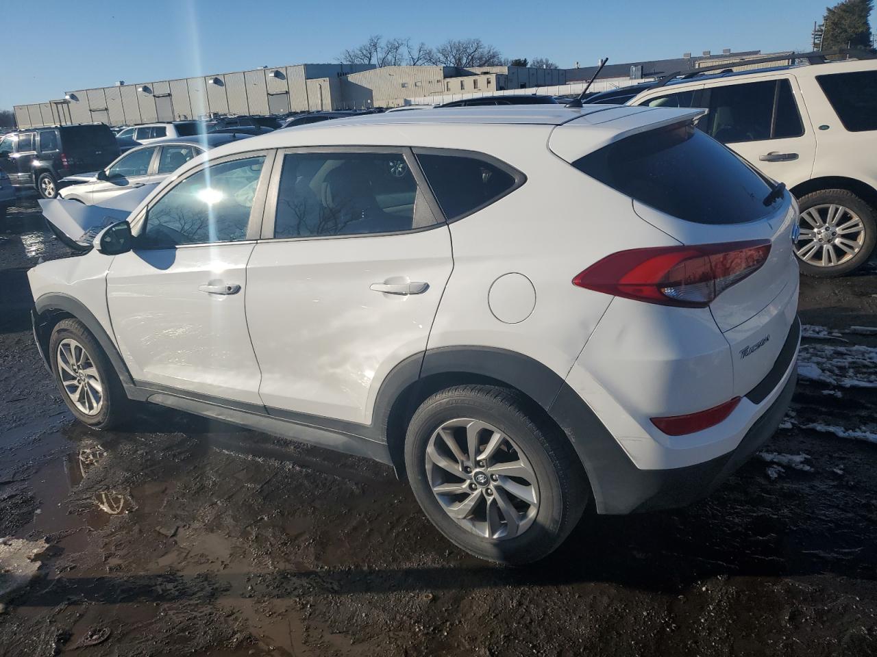 2018 Hyundai Tucson - Image 2