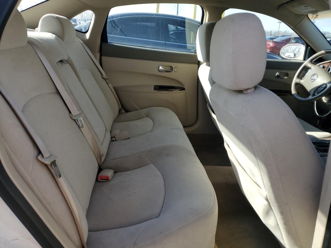 2007 Buick LaCrosse - Image 10