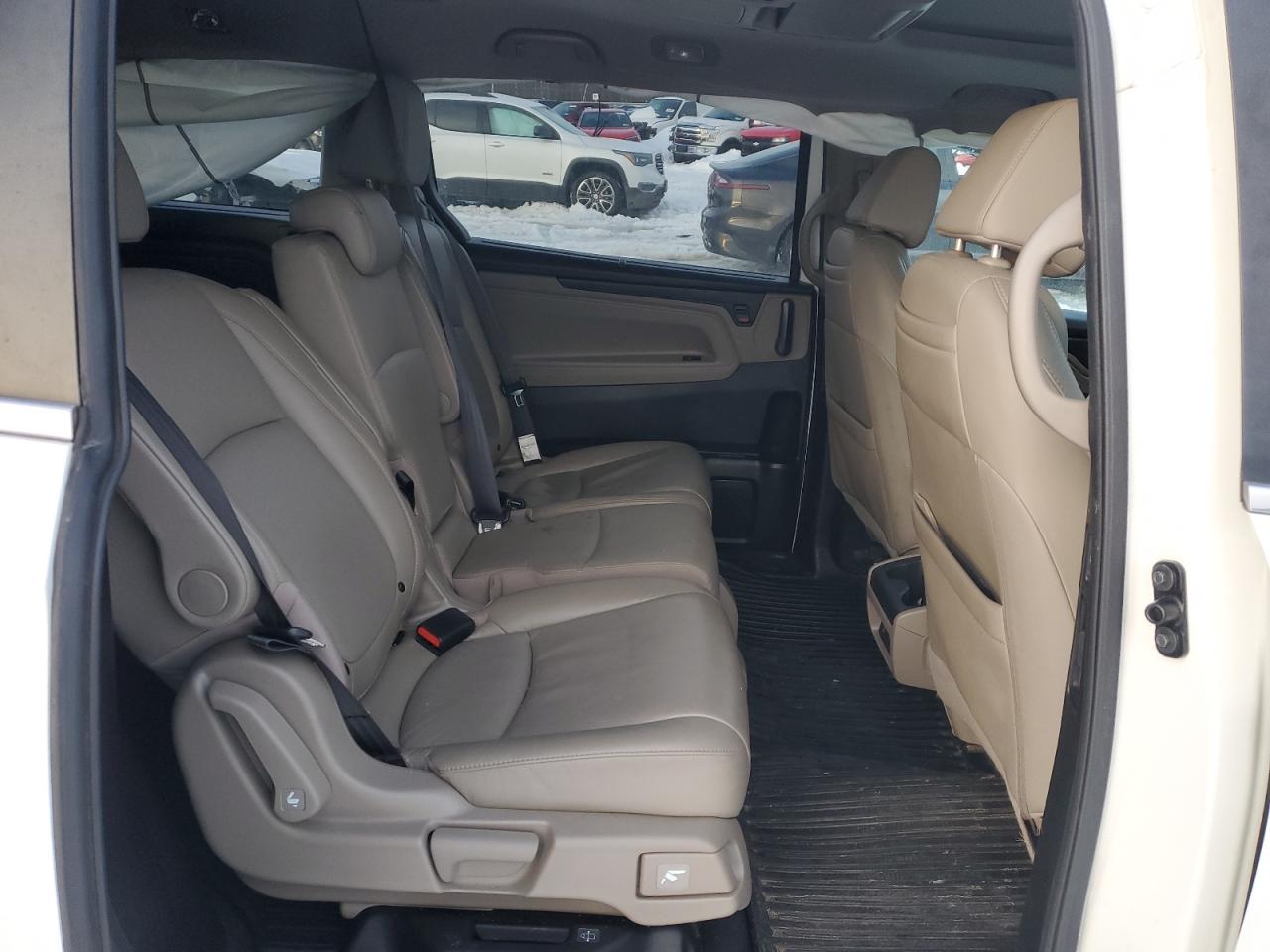 2019 Honda Odyssey - Image 11