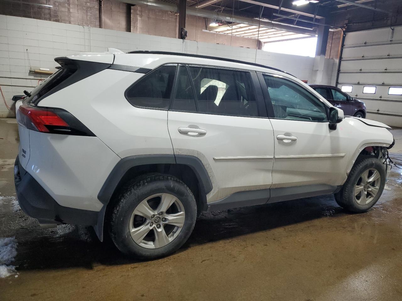 2021 Toyota RAV 4 - Image 3