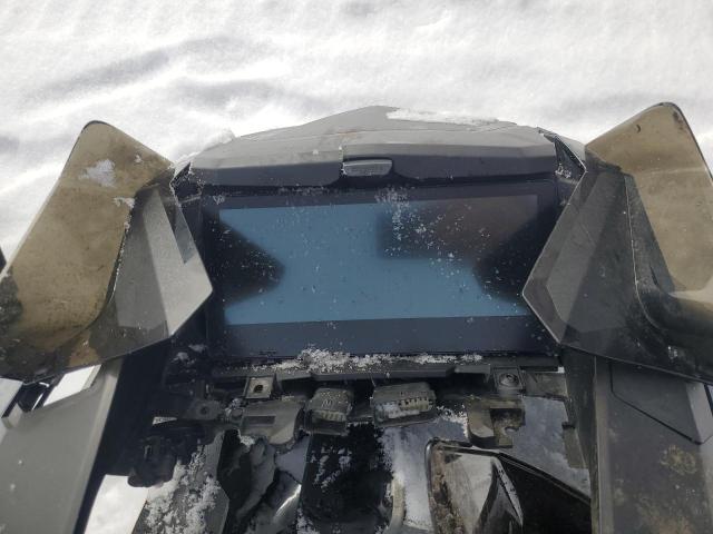 2024 SKIDOO SNOWBMOBIL