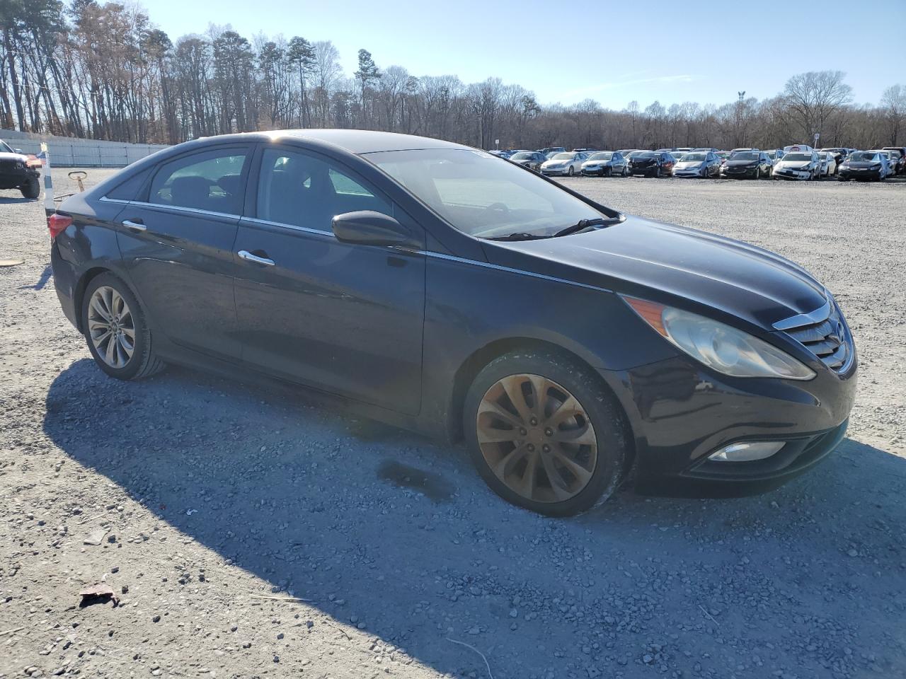 2011 Hyundai Sonata - Image 4