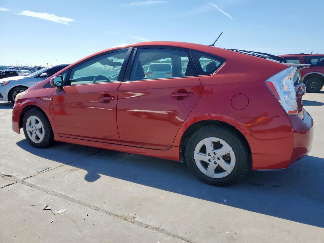 2010 Toyota Prius - Image 2