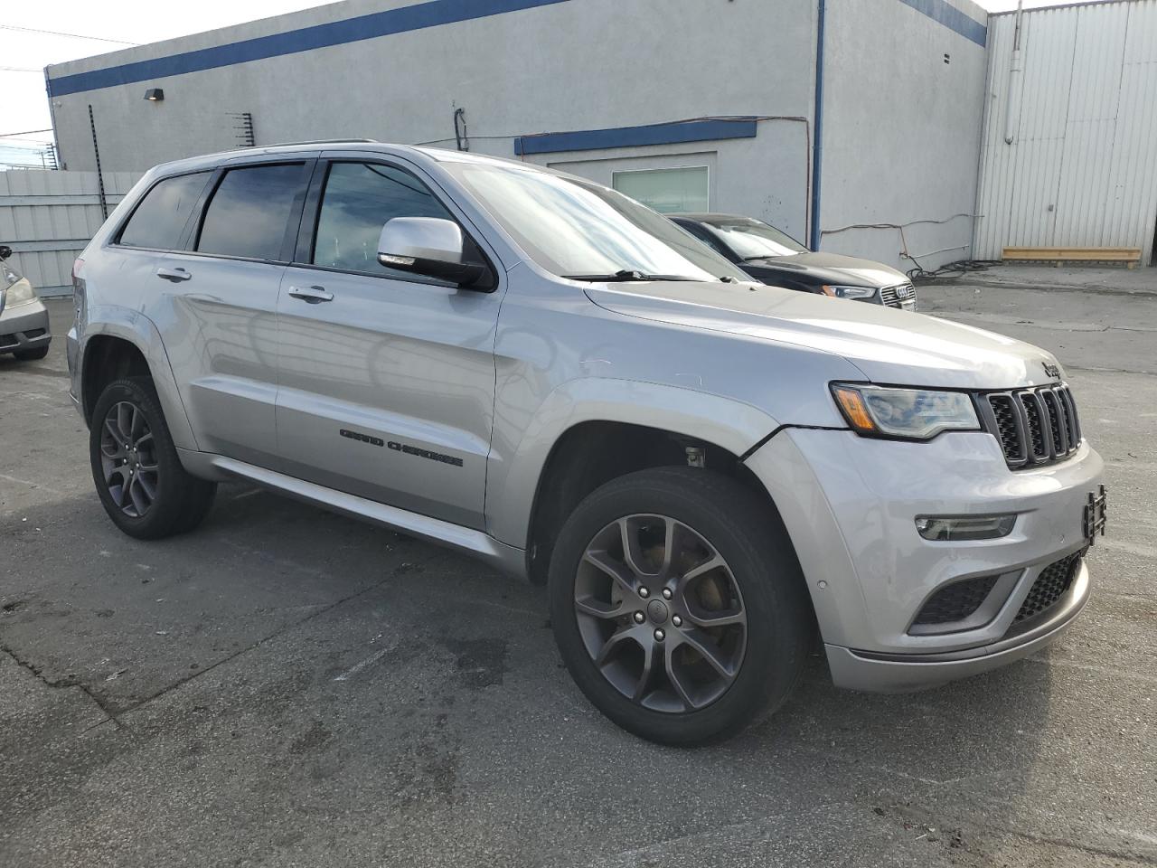 2020 Jeep Grand Cherokee - Image 4