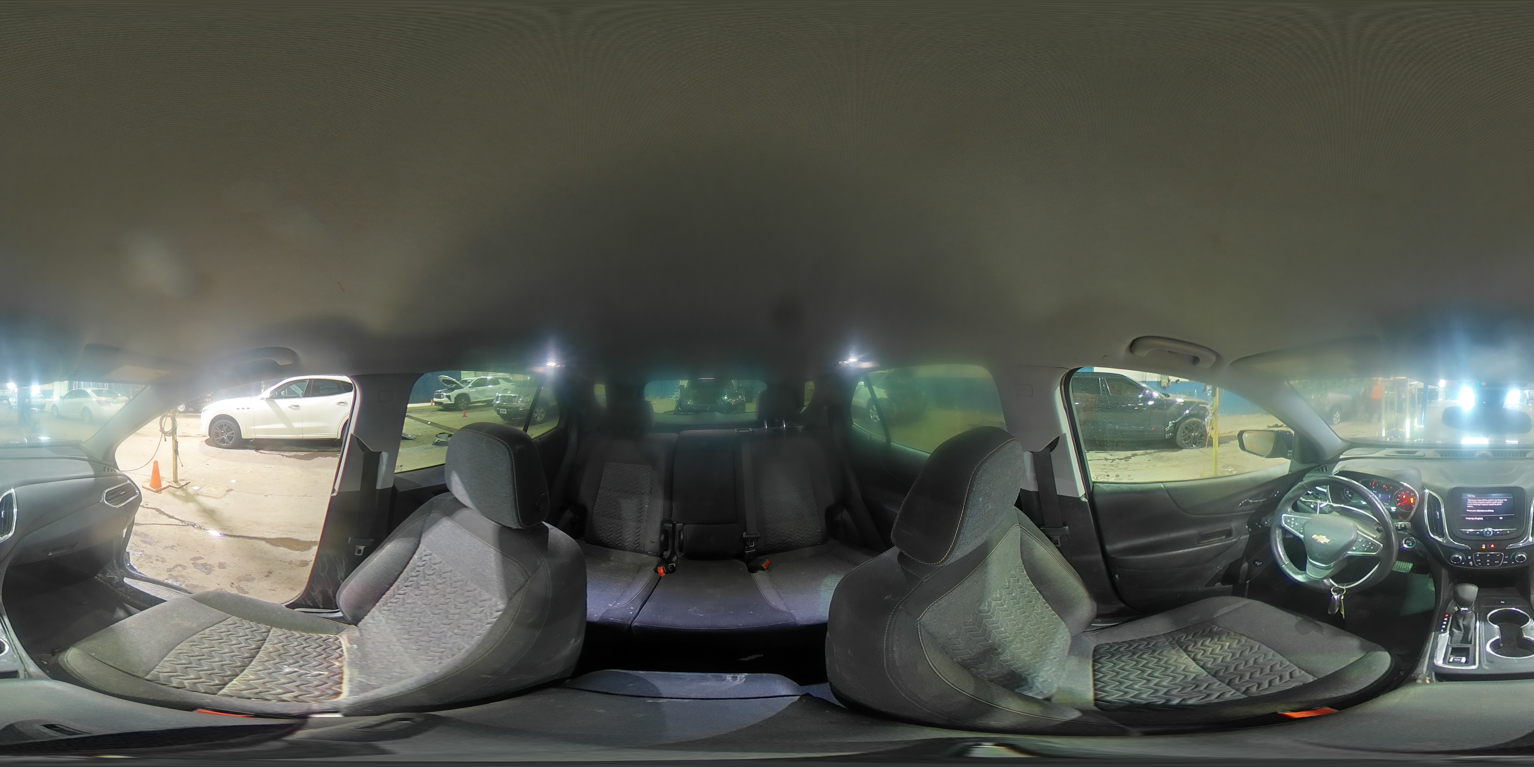 2022 Chevrolet Equinox - Image 16