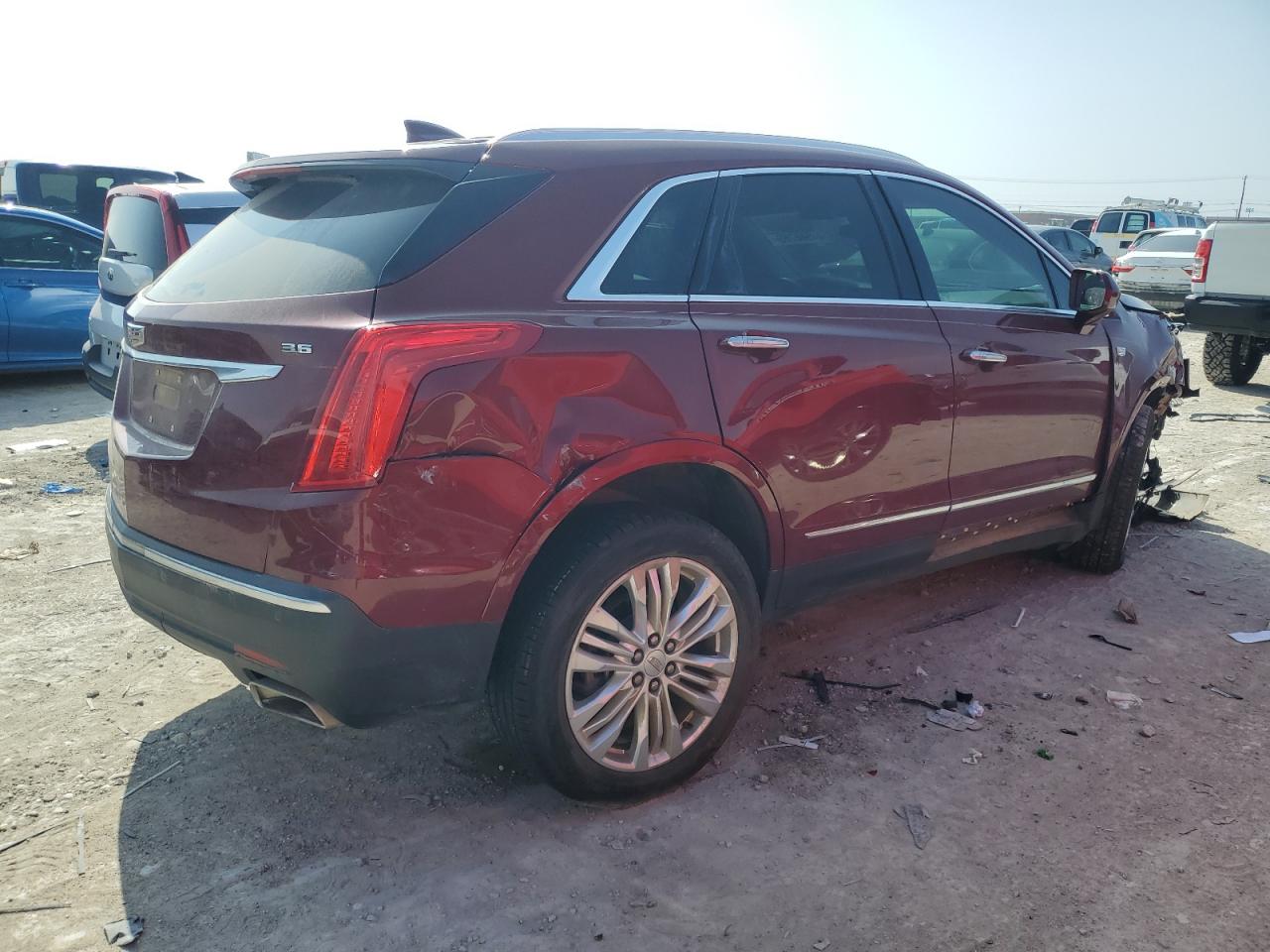 2018 Cadillac XT5 - Image 3