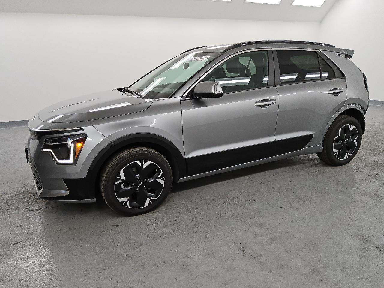 2024 Kia Niro - Image 1