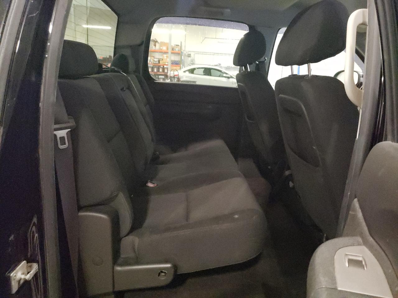 2013 Chevrolet Silverado - Image 10