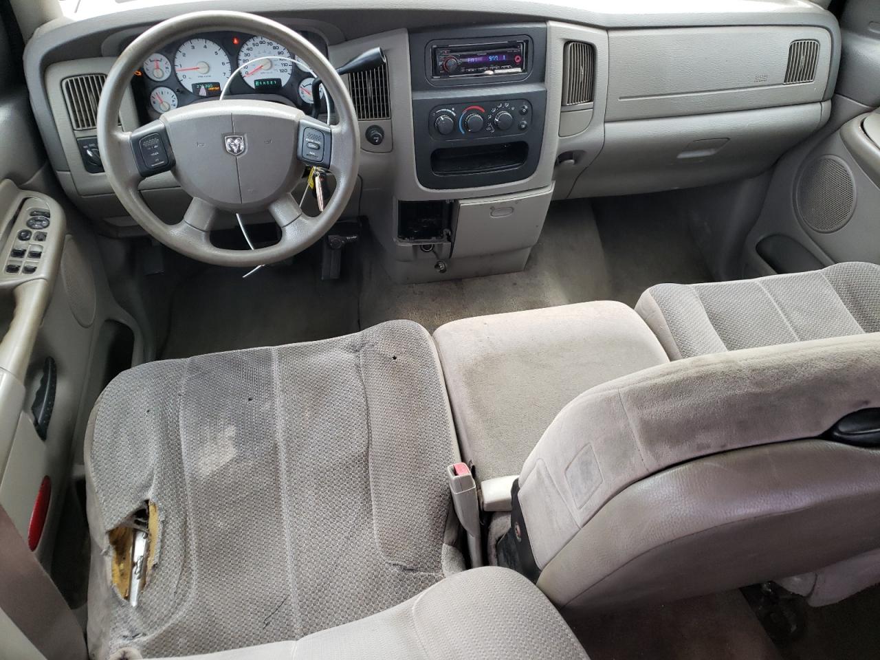 2005 Dodge RAM - Image 8