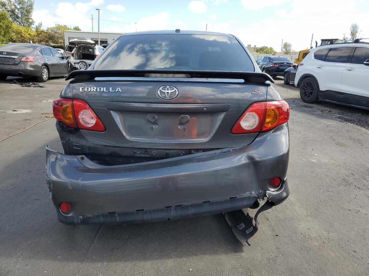 2010 Toyota Corolla - Image 6