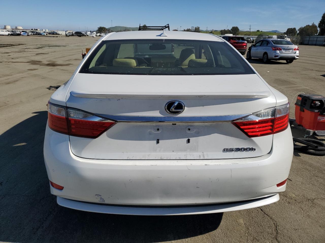 2013 Lexus ES - Image 6