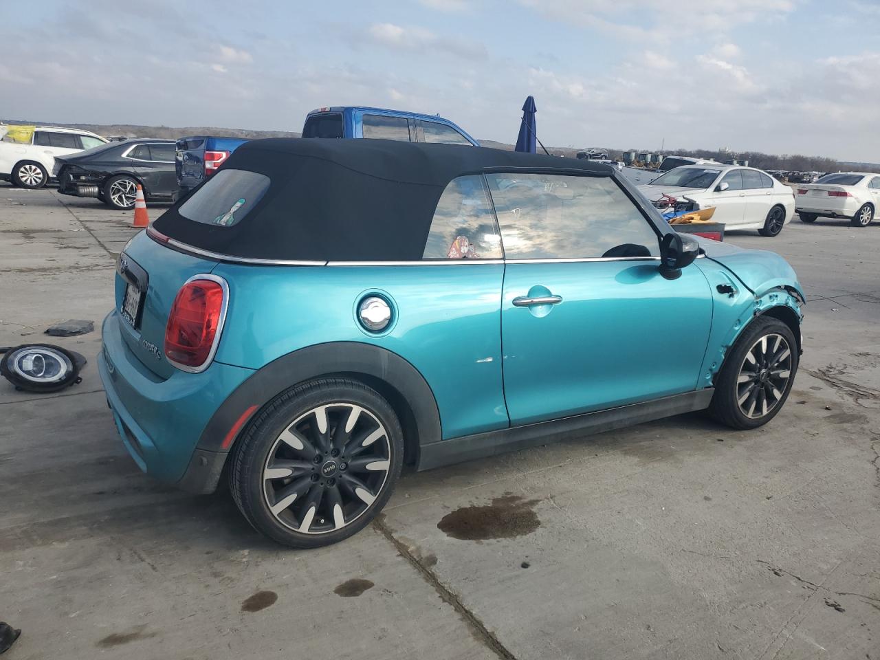 2021 MINI Cooper - Image 3