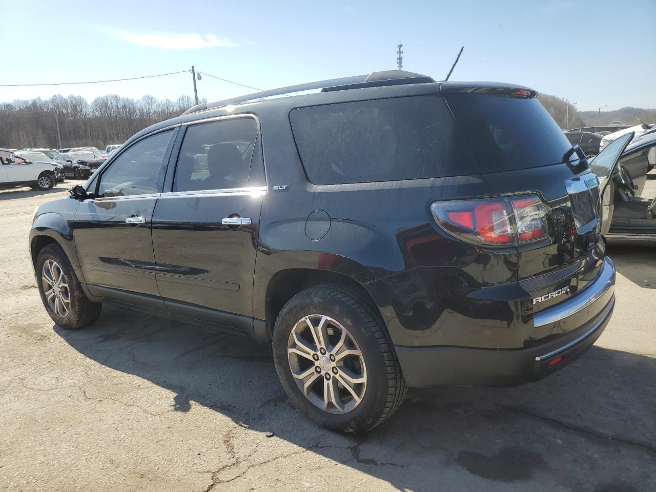 2015 GMC Acadia - Image 2