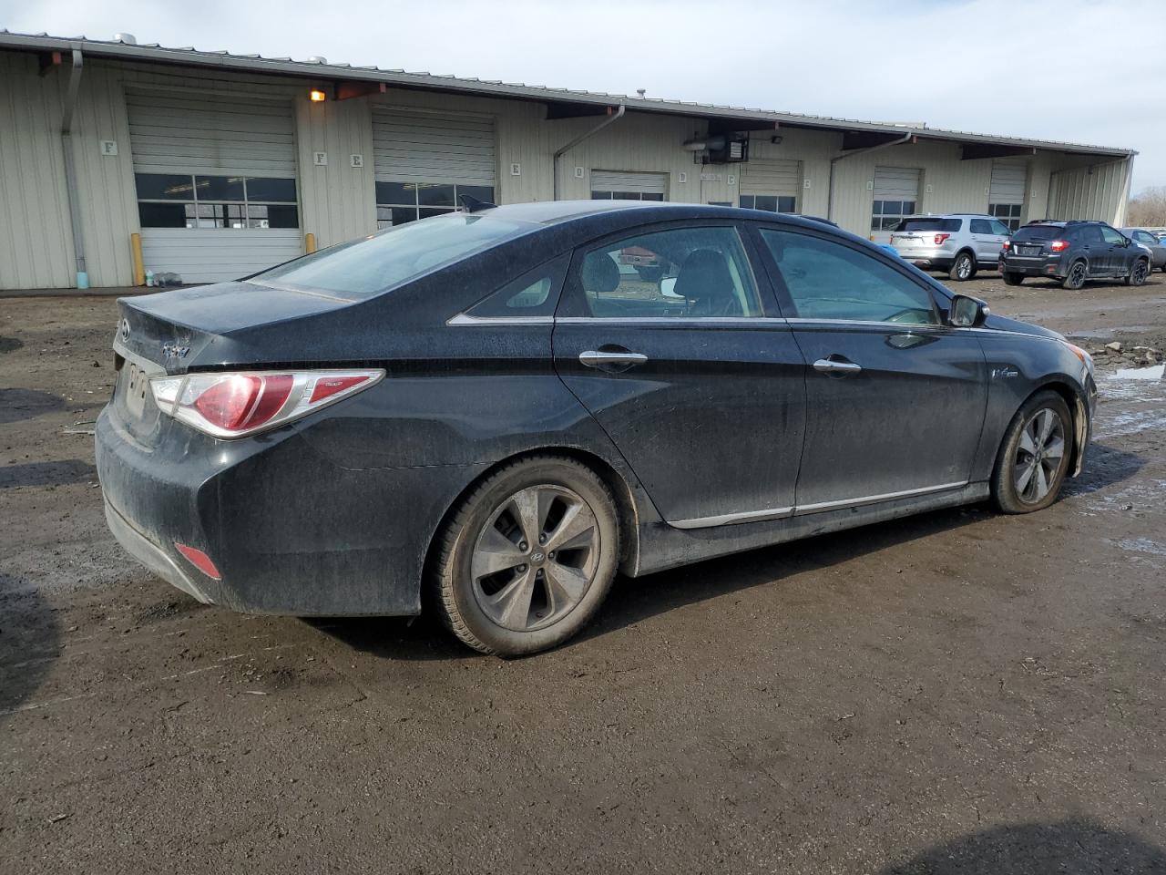 2012 Hyundai Sonata - Image 3