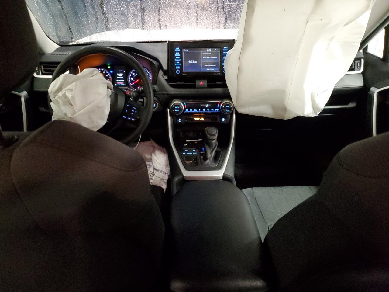 2020 Toyota RAV 4 - Image 8