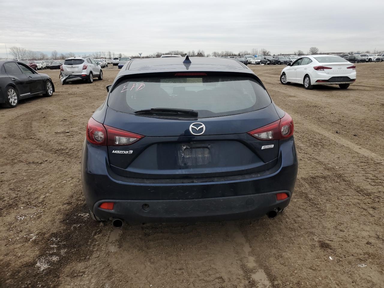 2014 Mazda 3 - Image 6