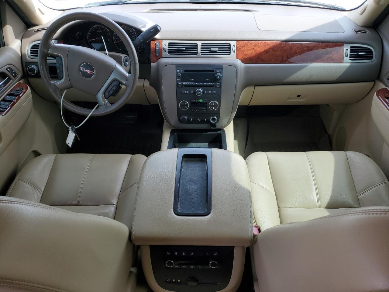 2013 GMC Yukon - Image 8