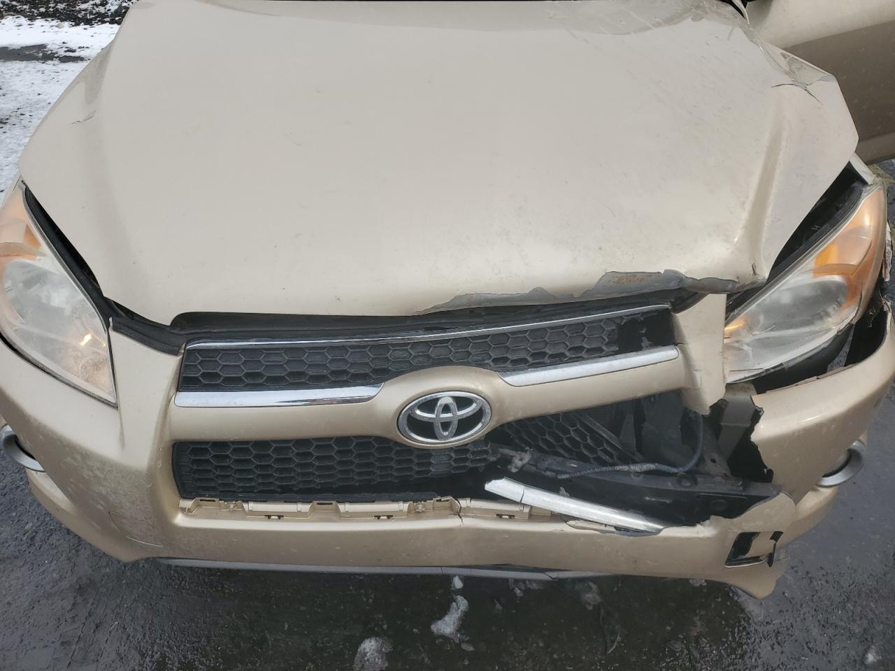 2009 Toyota RAV 4 - Image 12