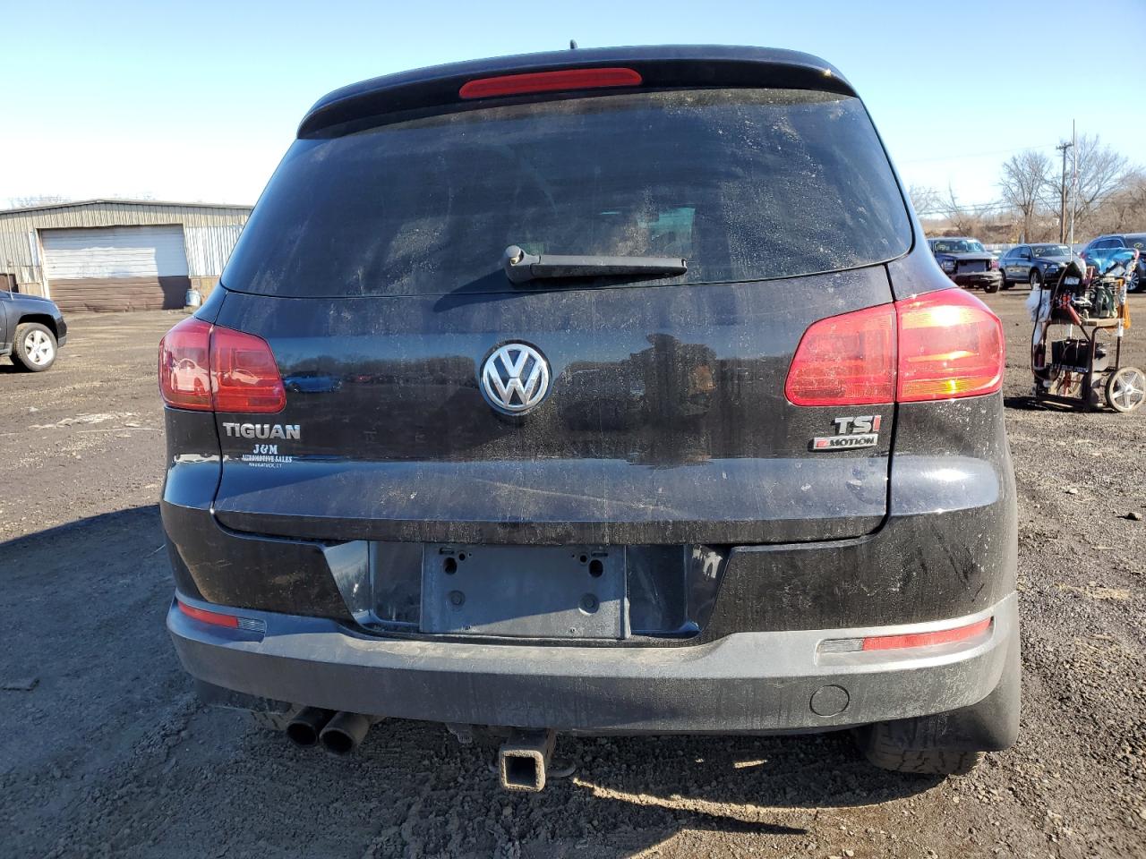 2017 Volkswagen Tiguan - Image 6