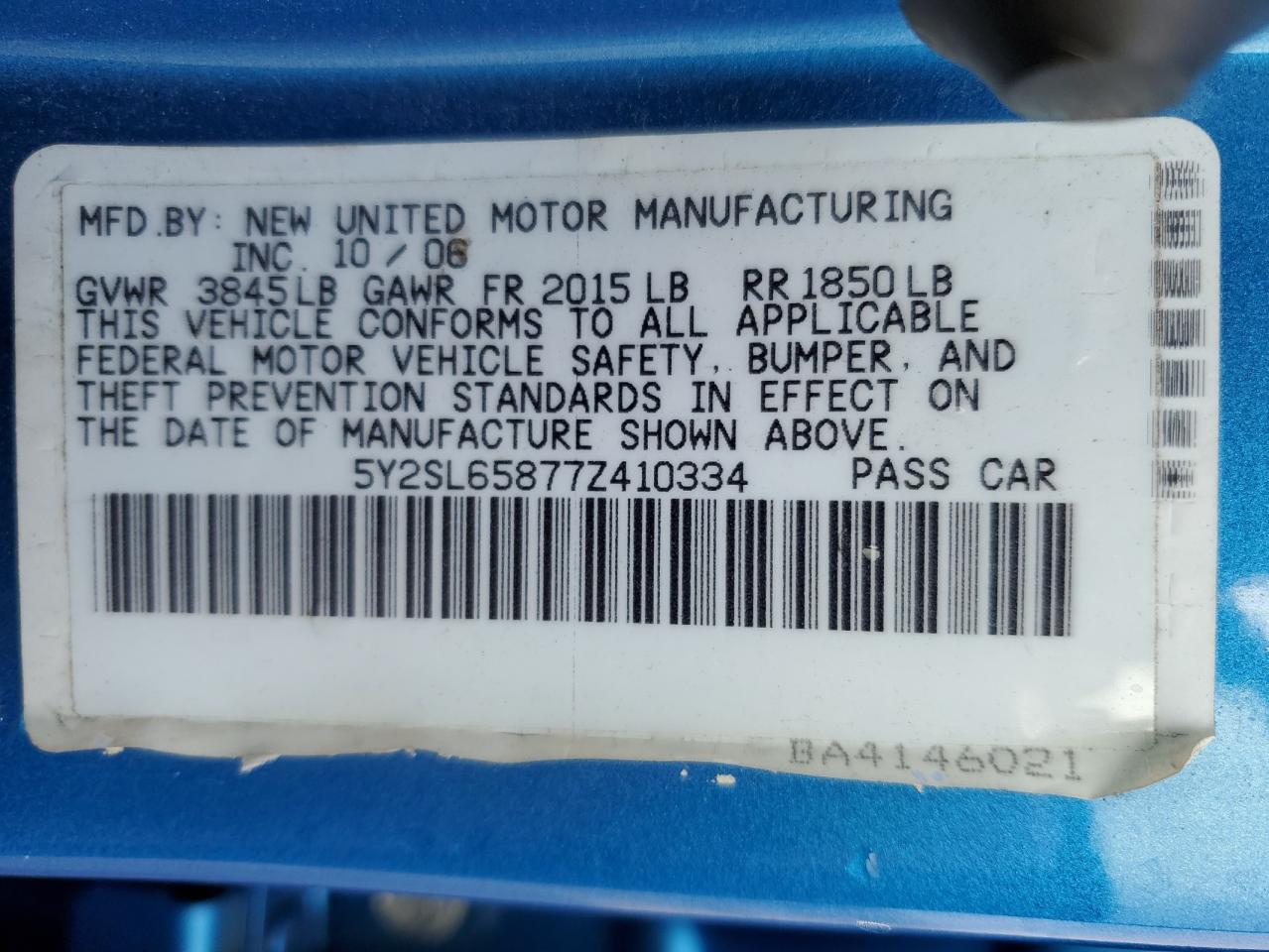 2007 Pontiac Vibe - Image 13
