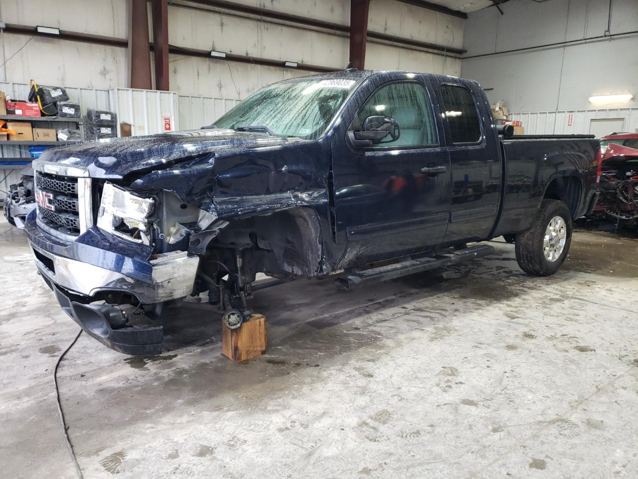 2011 GMC Sierra - Image 1