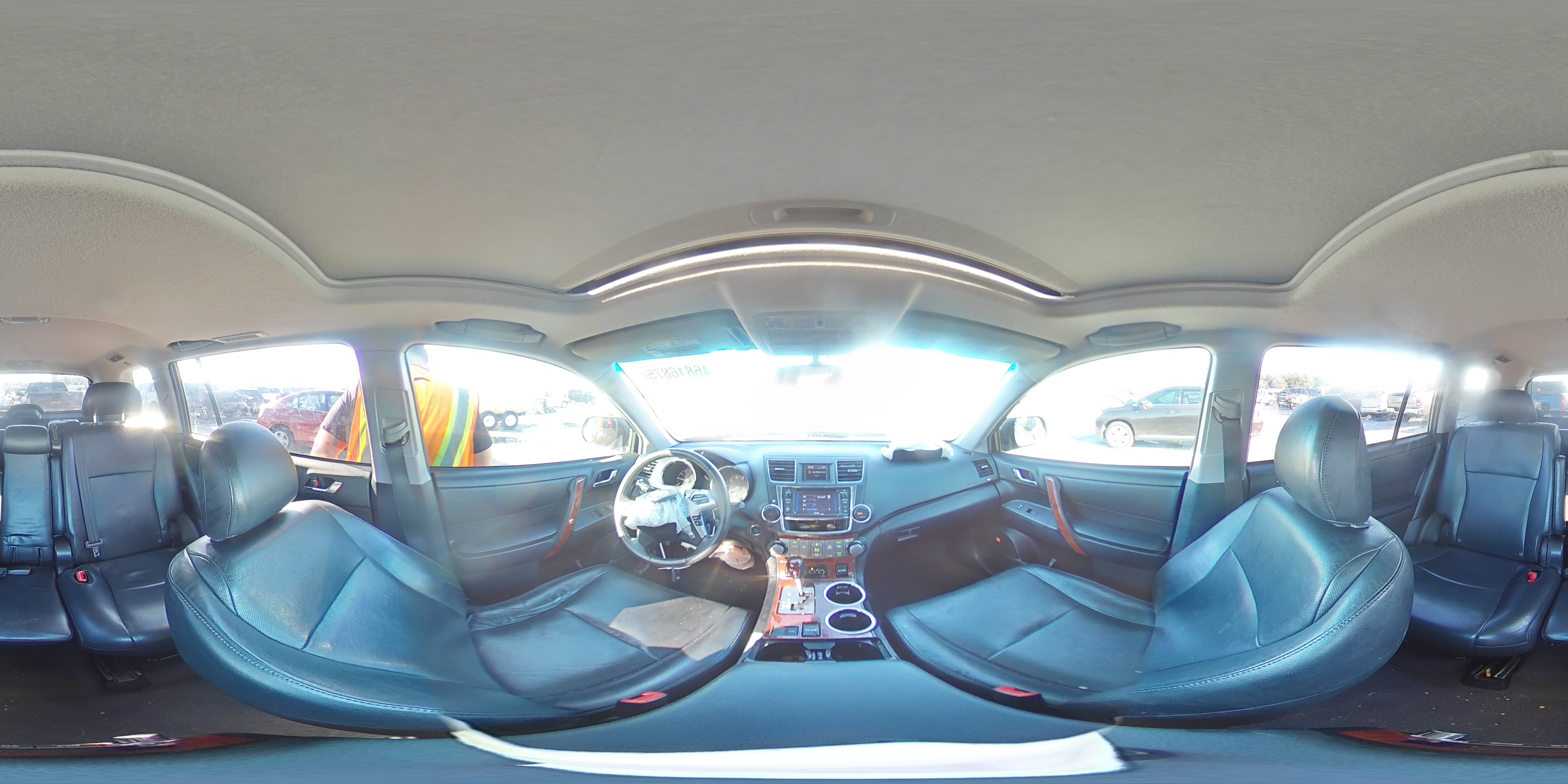2013 Toyota Highlander - Image 15