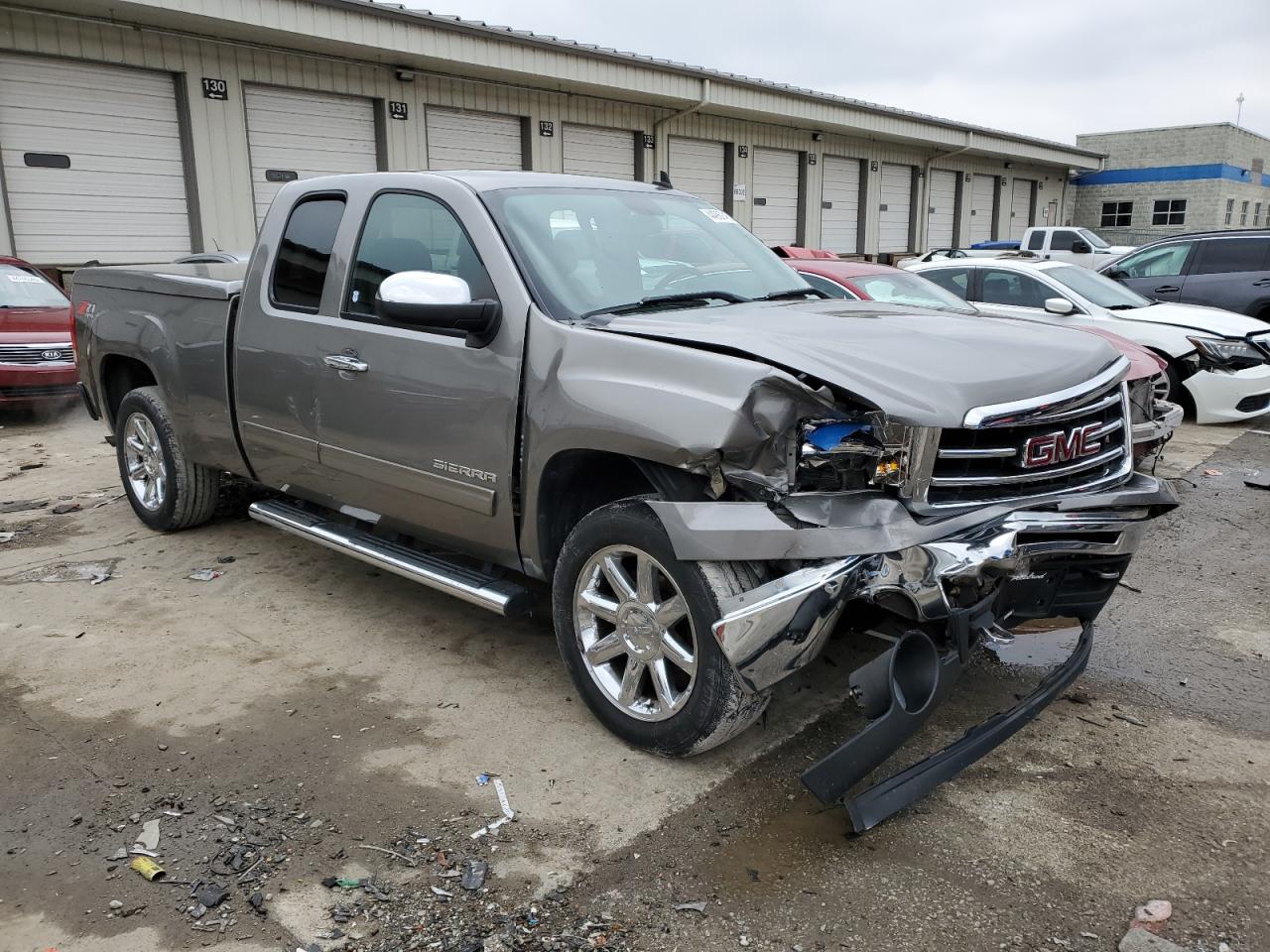 2012 GMC Sierra - Image 4