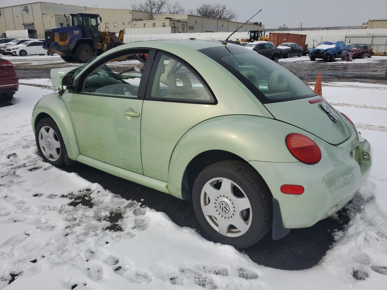 2000 Volkswagen Beetle - Image 2