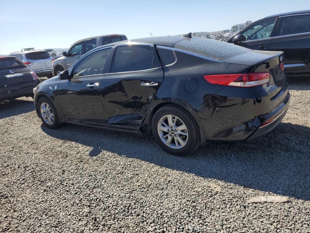 2016 Kia Optima - Image 2