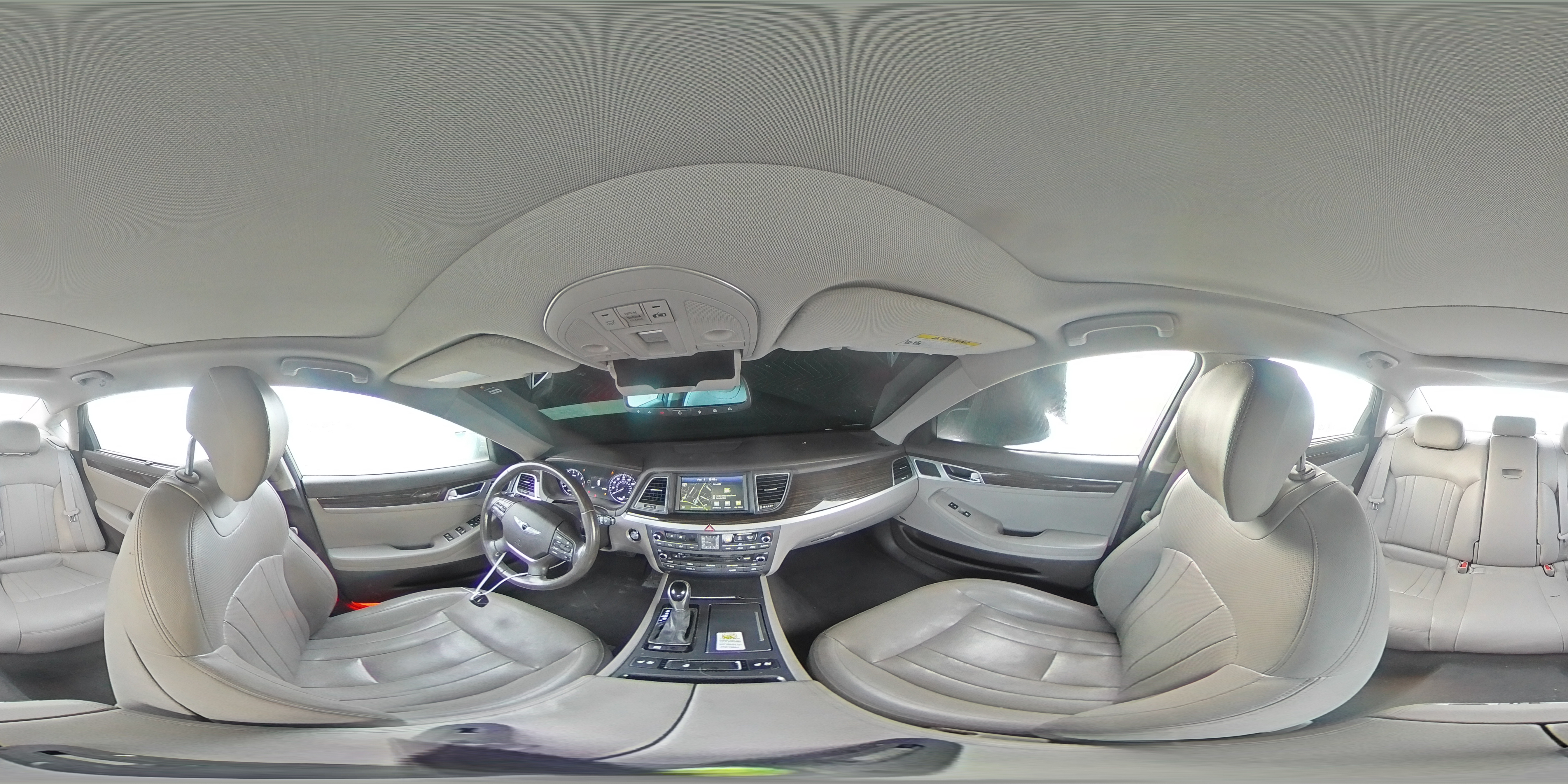 2016 Hyundai Genesis - Image 12