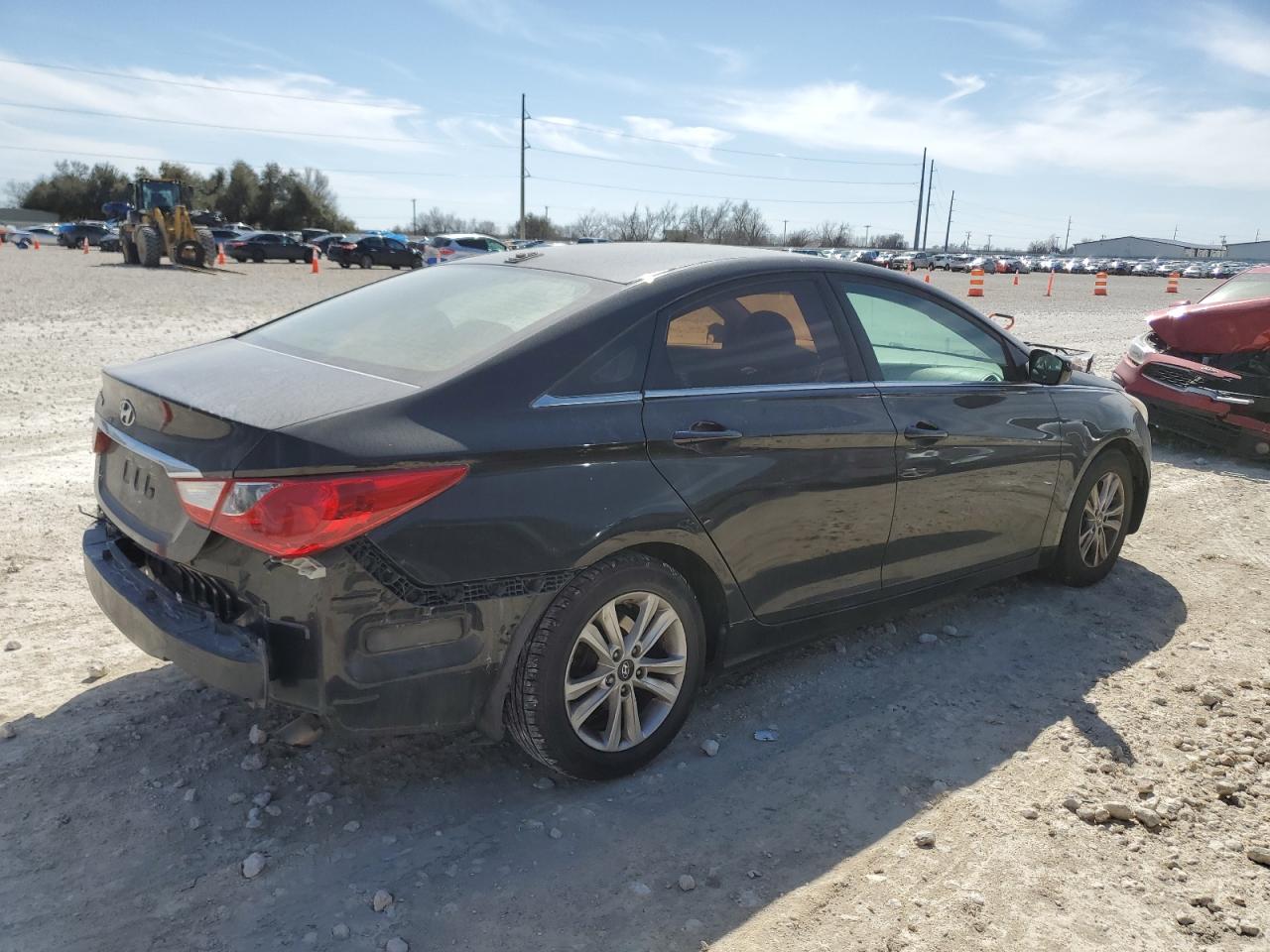 2013 Hyundai Sonata - Image 3
