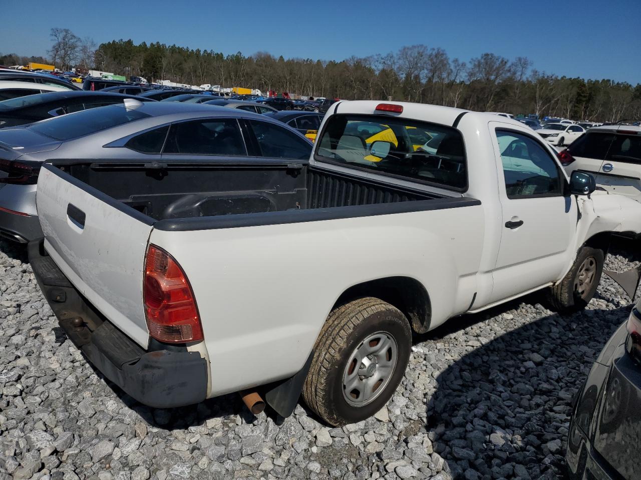 2014 Toyota Tacoma - Image 3