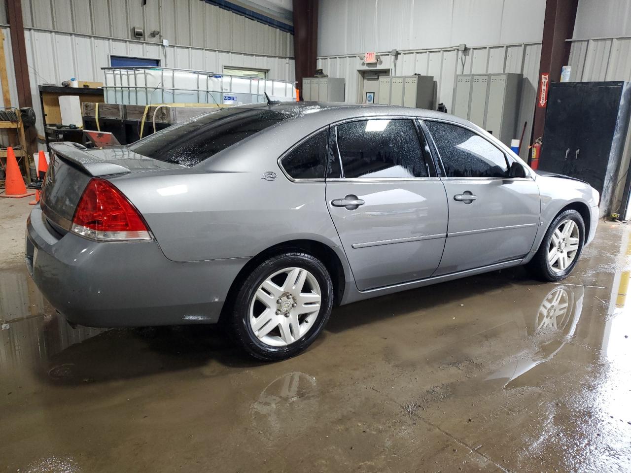 2007 Chevrolet Impala - Image 3