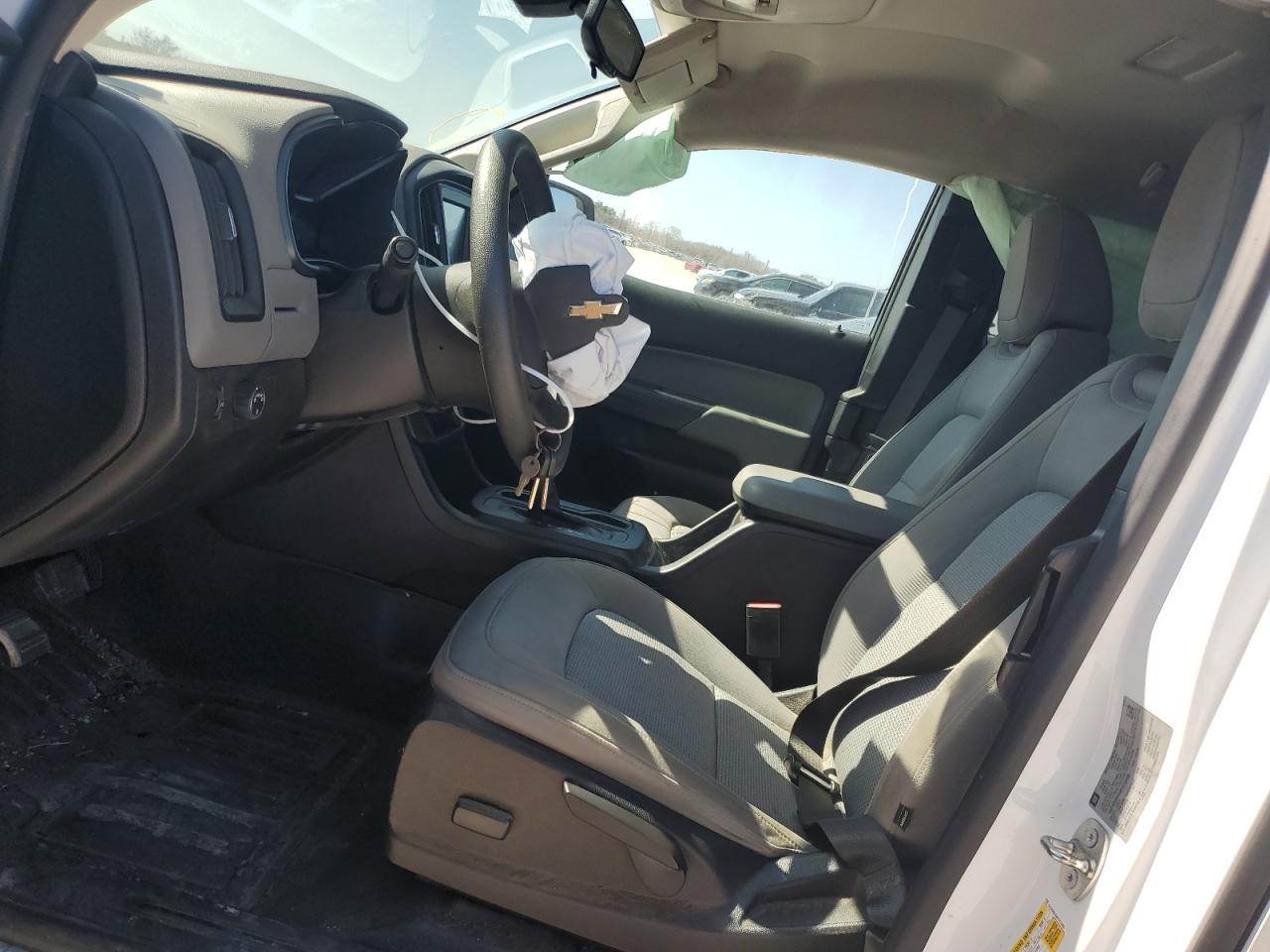 2017 Chevrolet Colorado - Image 7