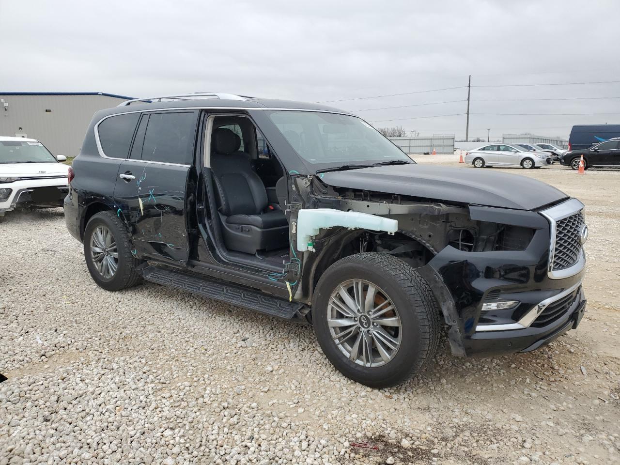 2019 Infiniti QX80 - Image 4