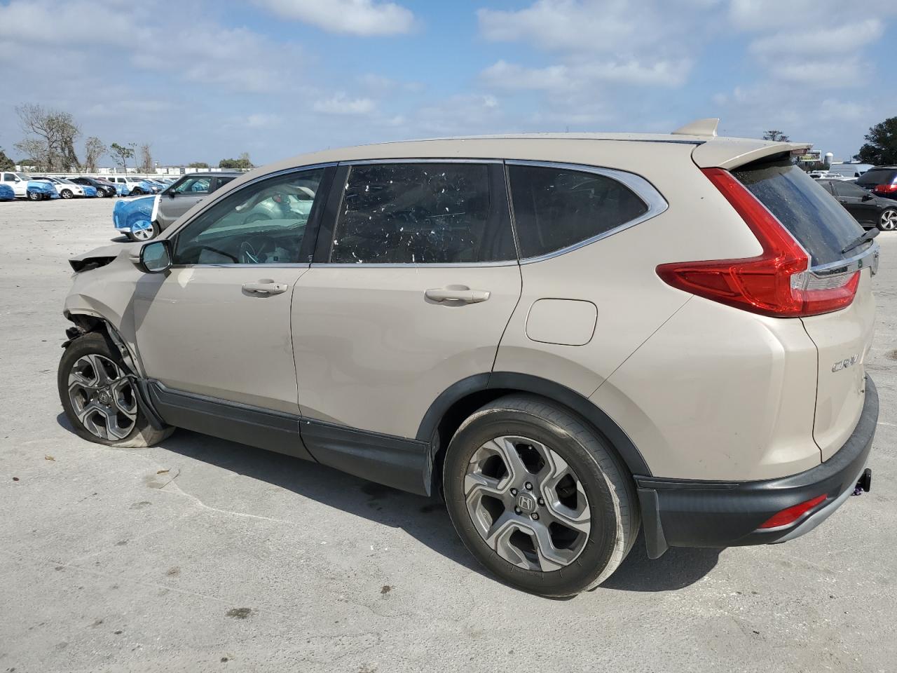 2018 Honda CR-V - Image 2
