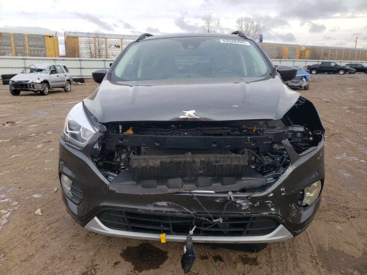 2019 Ford Escape - Image 5