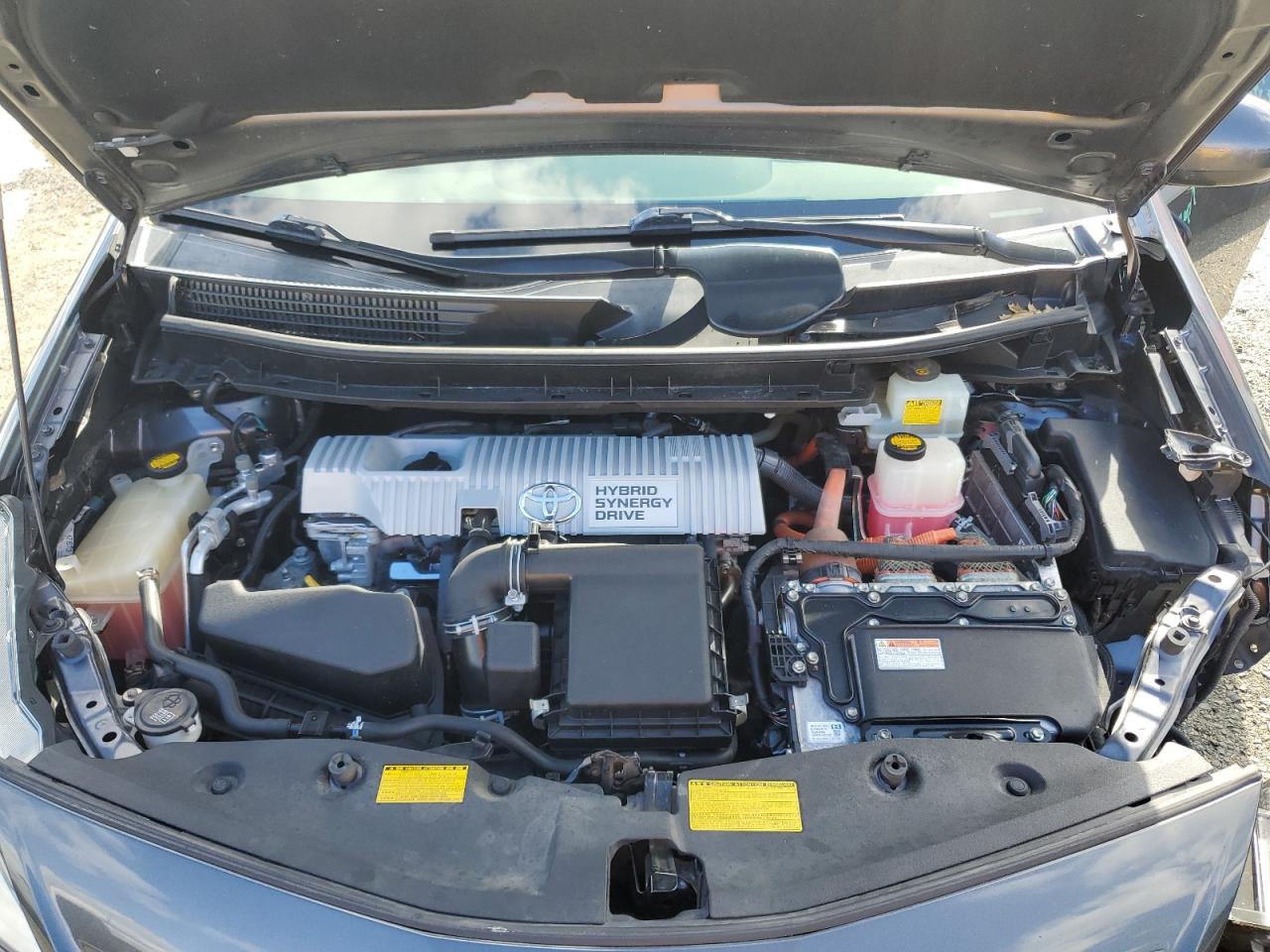 2014 Toyota Prius - Image 11