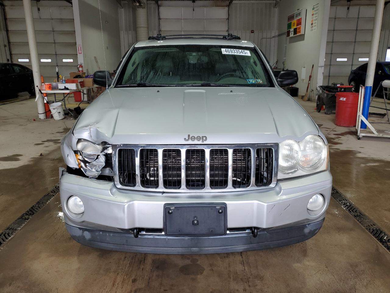2005 Jeep Grand Cherokee - Image 5