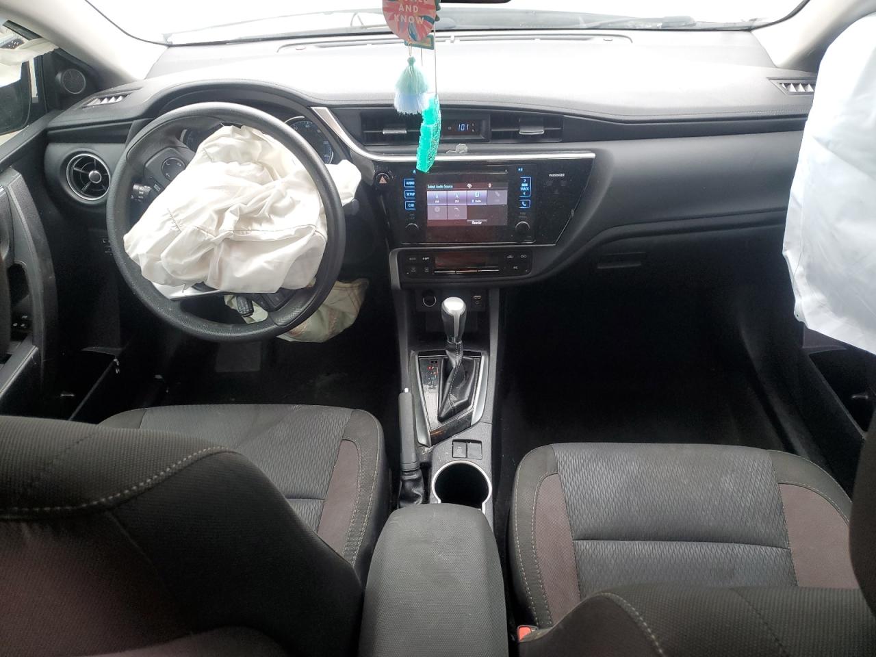 2017 Toyota Corolla - Image 8