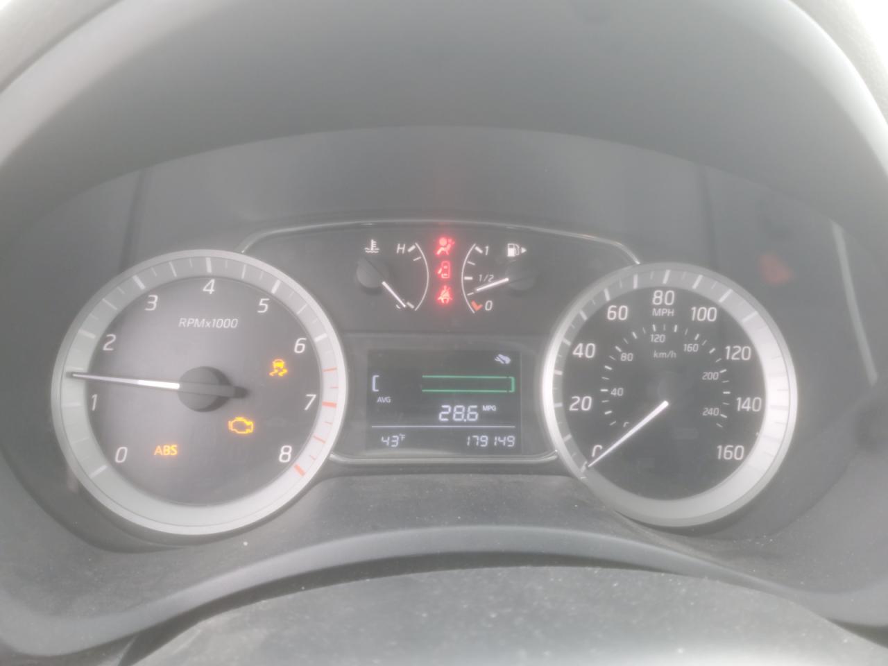 2013 Nissan Sentra - Image 9