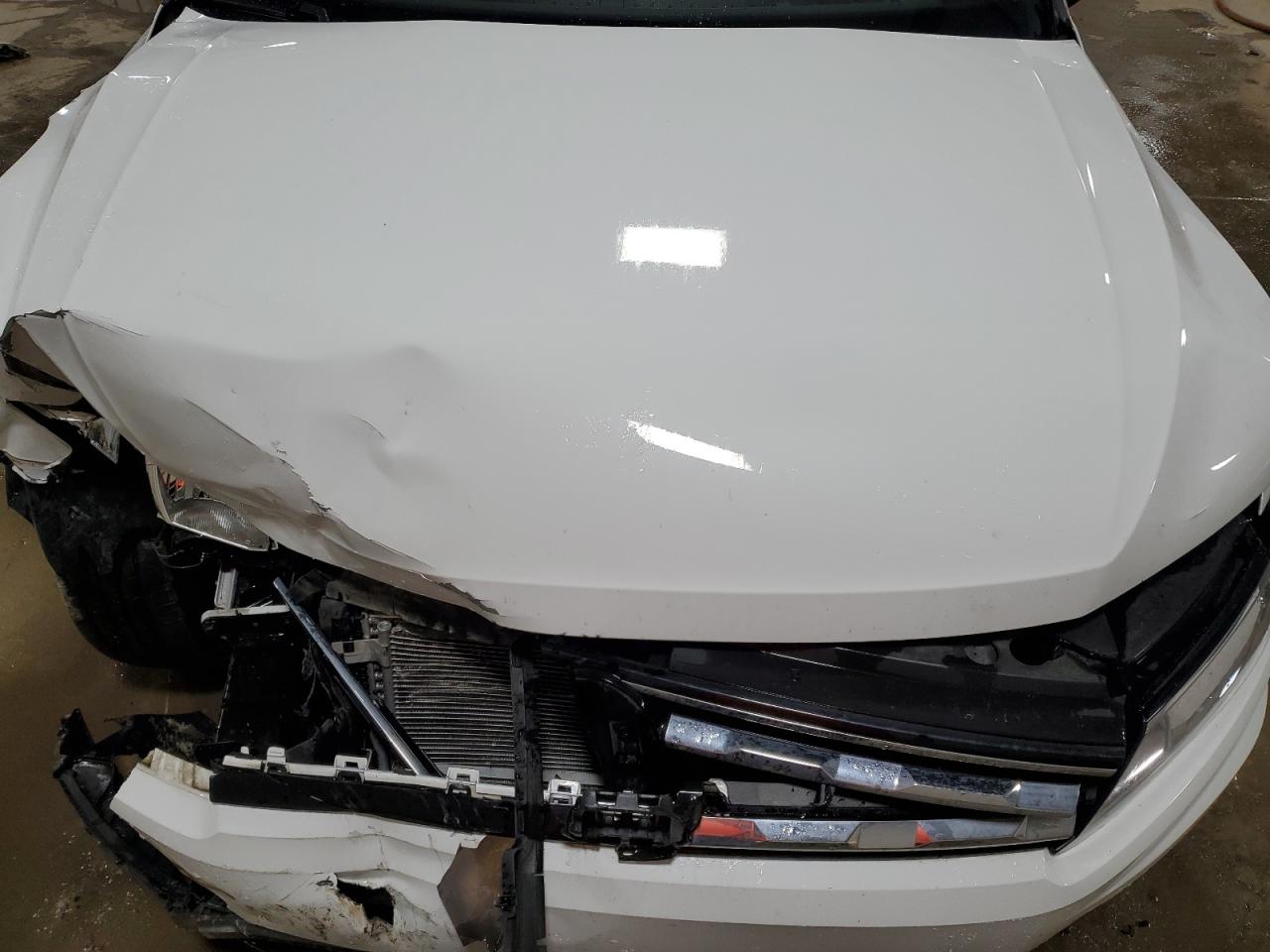 2020 Volkswagen Tiguan - Image 14
