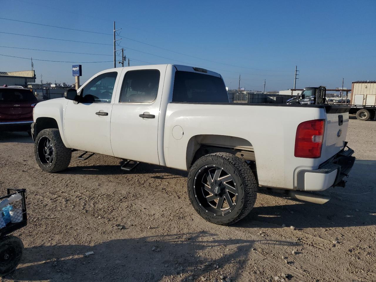 2011 Chevrolet Silverado - Image 2