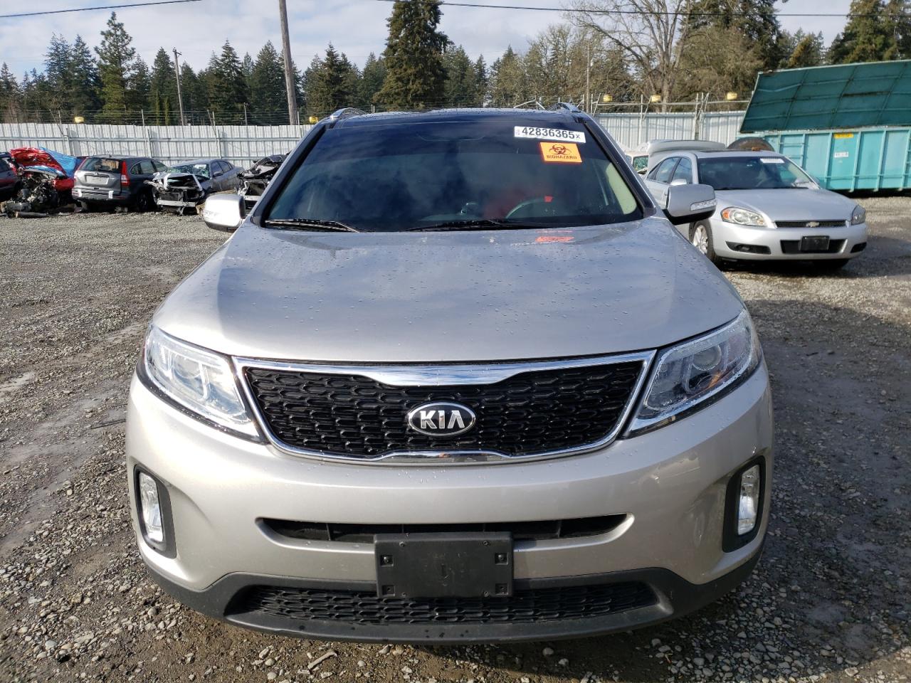 2014 Kia Sorento - Image 5