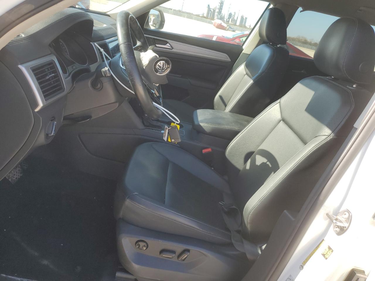 2019 Volkswagen Atlas Se VIN: 1V2DR2CA0KC506970 Lot: 43839485