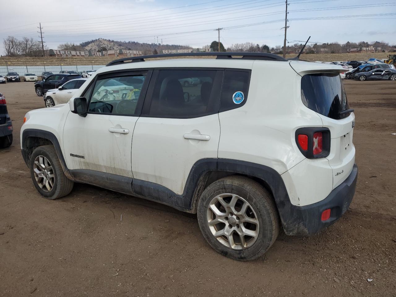 2015 Jeep Renegade - Image 2